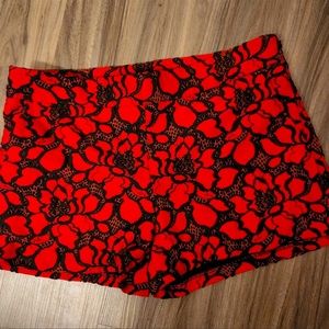Express High Waisted Red and Black Floral Shorts SZ 0